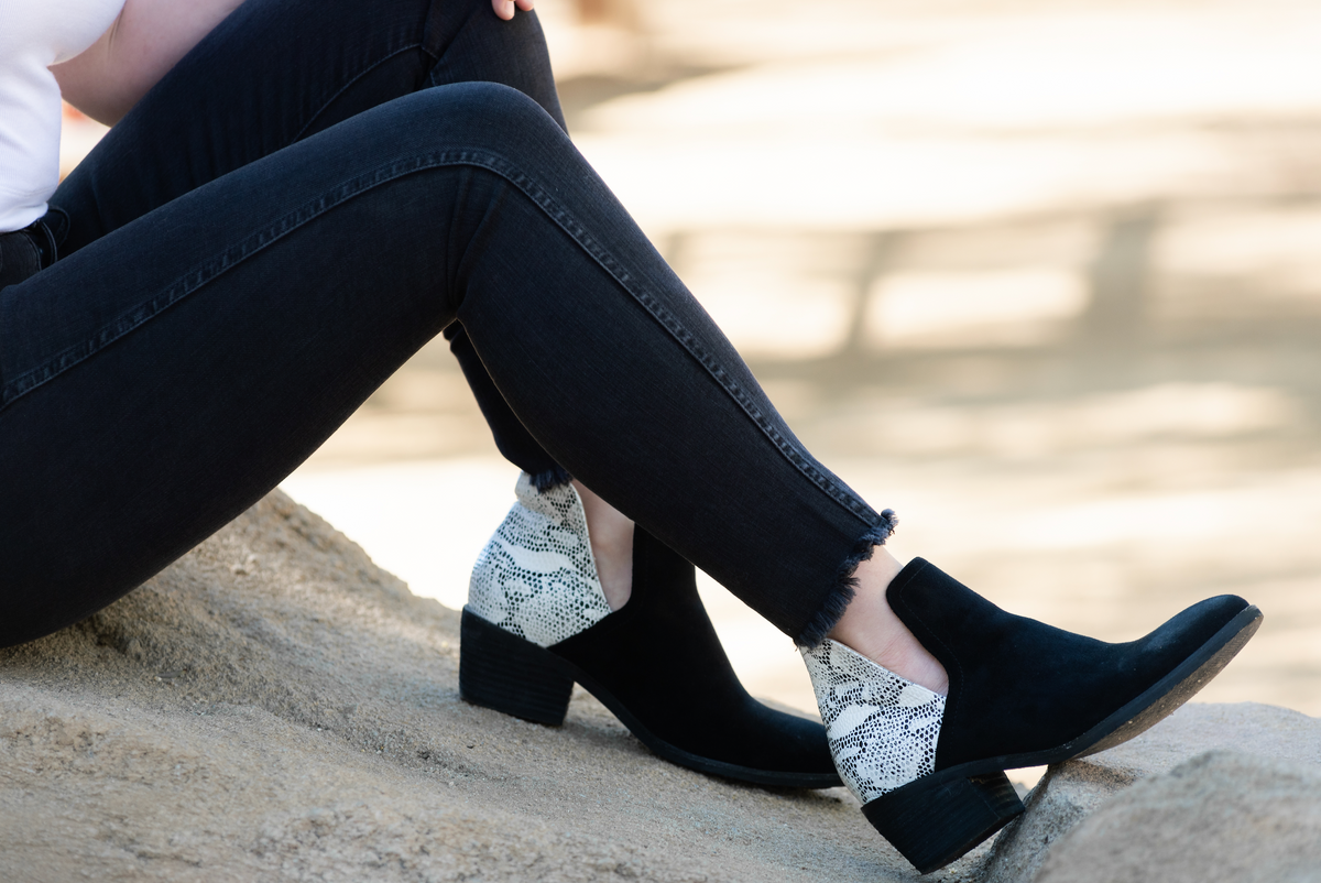 Matiko jillian sale point toe booties
